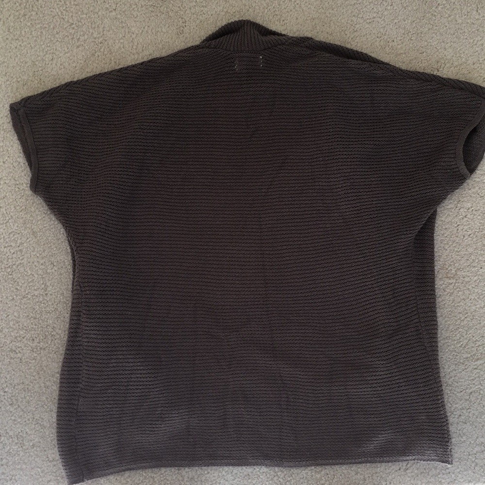 Cardigan - Picture 3 of 6
